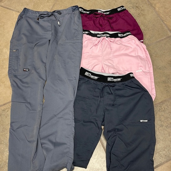 Grey’s Anatomy Scrub Pants - Picture 1 of 2